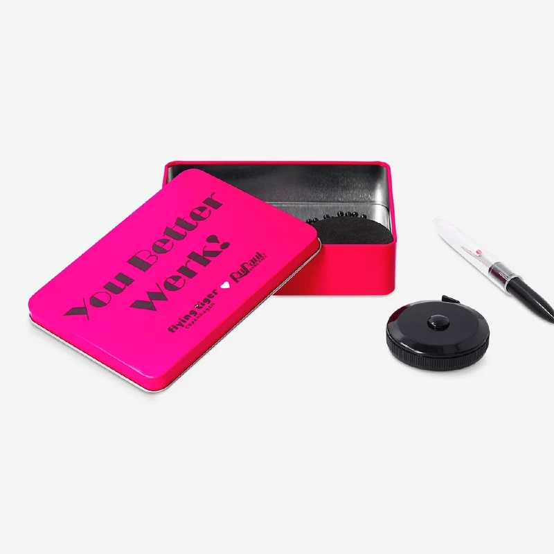 RuPaul's Drag Race x Flying Tiger Copenhagen - Pink sewing kit