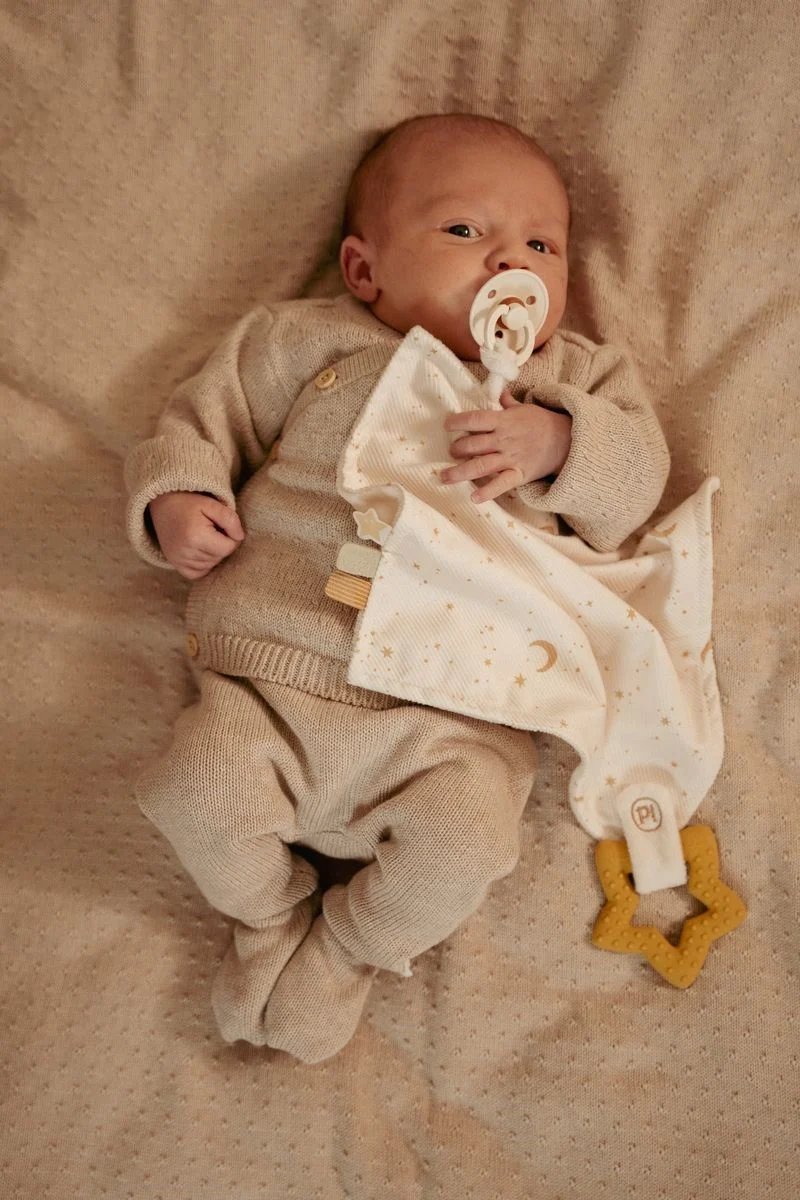 Doudou con mordedor Newborn Natural · Little Dutch