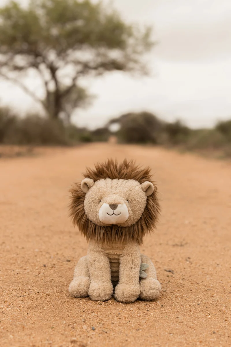 León 17 cm Safari Friends · Little Dutch