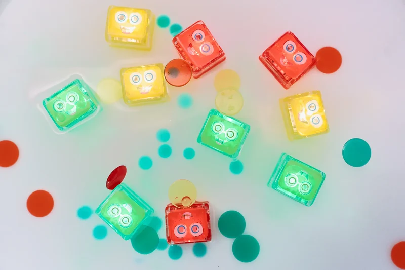GloPals Cubos luz para el baño BLAIR Rojo