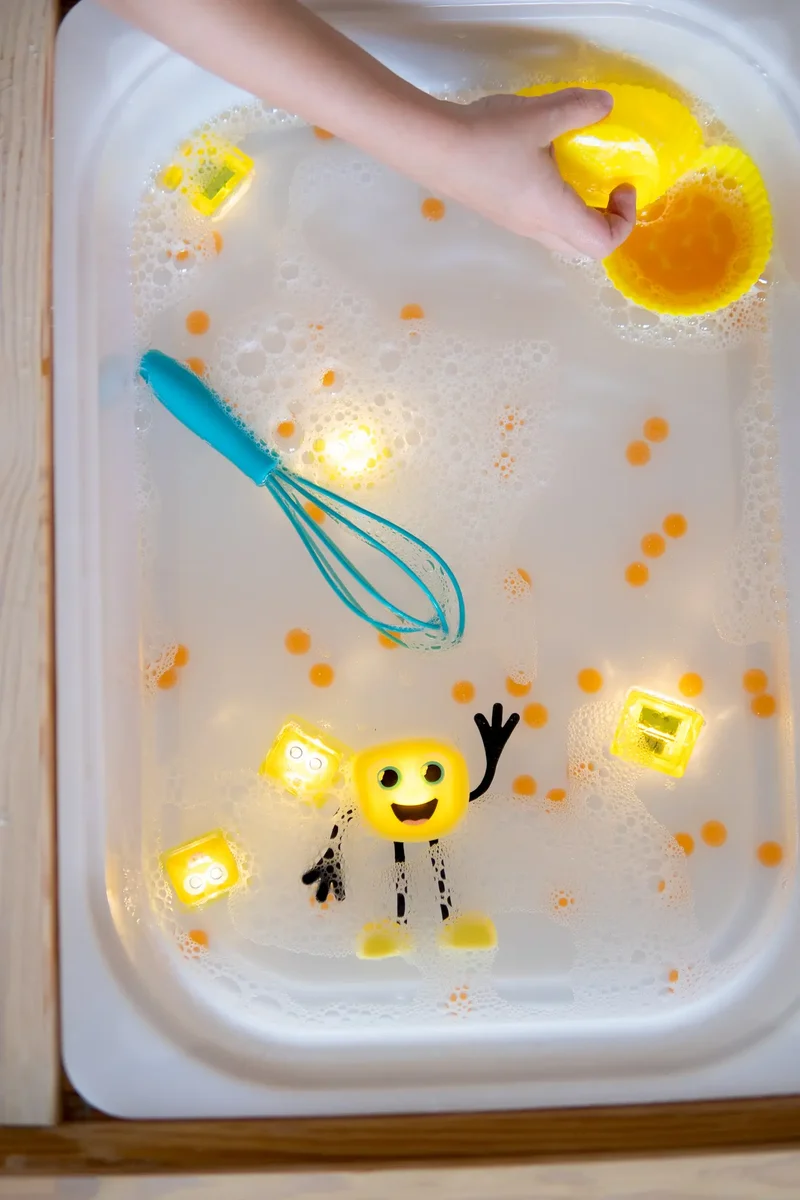 GloPals Cubos luz para el baño BLAIR Amarillo