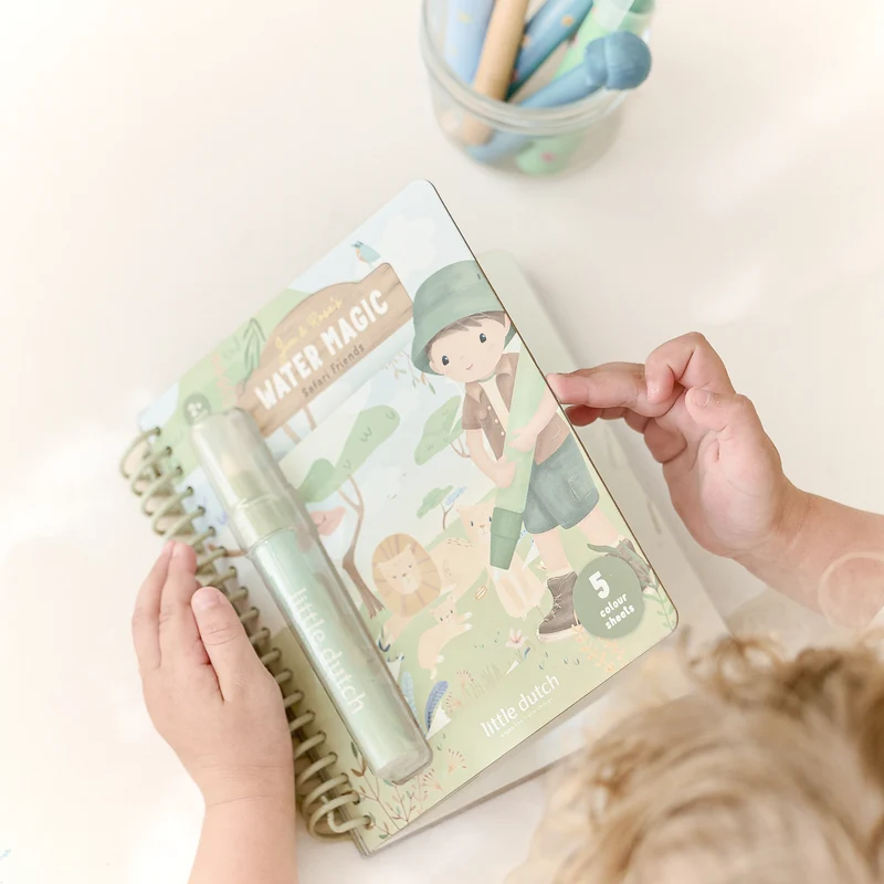 Libro Mágico al agua Safari Jim · Little Dutch