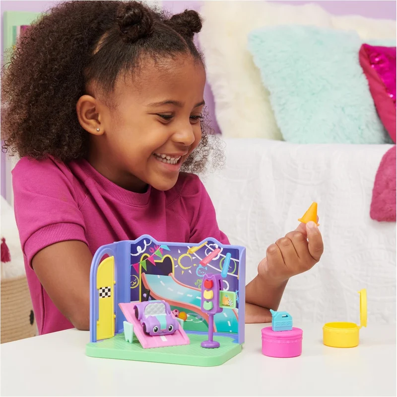 Sala de Juegos de Carlita - La Casa de Muñecas de Gabby