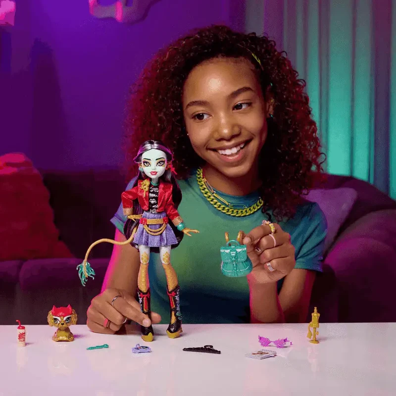 Monster High JINAFIRE LONG Muñeca - Juguete de Monster High