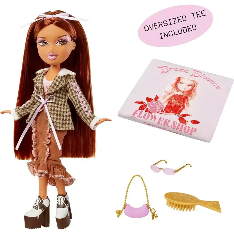 Bratz Stylin´ Yasmin Fashion Doll con camiseta personalizable