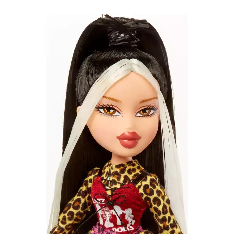 Bratz Stylin’ Jade – Muñeca con camiseta XL personalizable