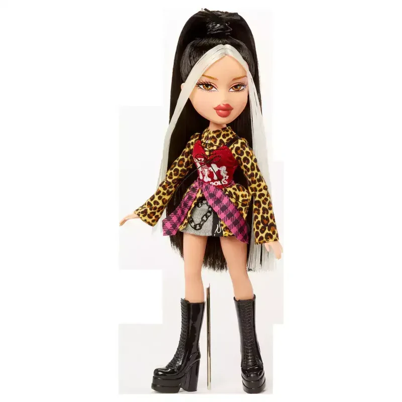 Bratz Stylin’ Jade – Muñeca con camiseta XL personalizable