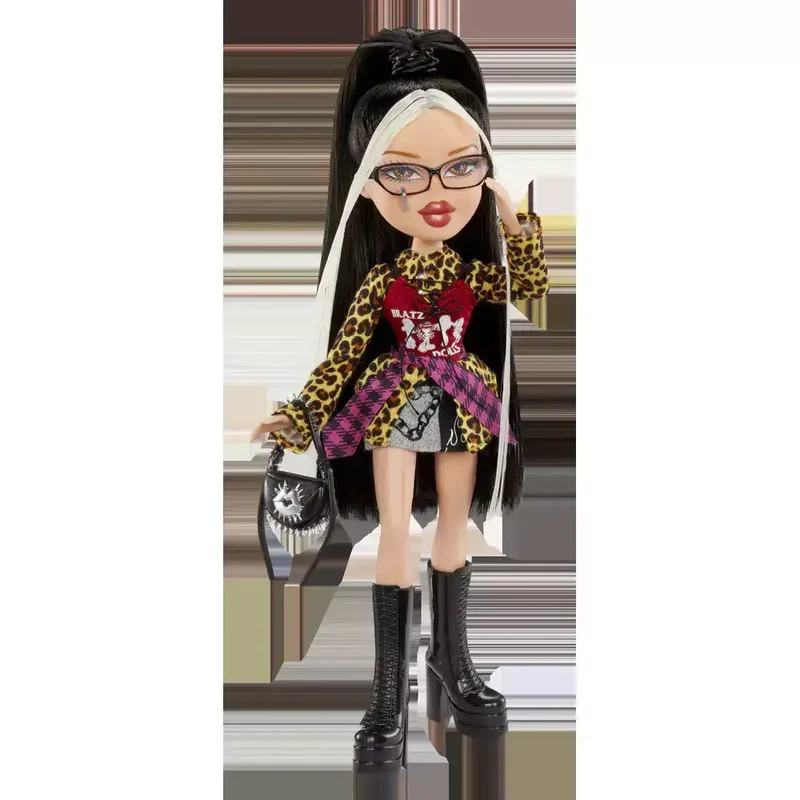Bratz Stylin’ Jade – Muñeca con camiseta XL personalizable
