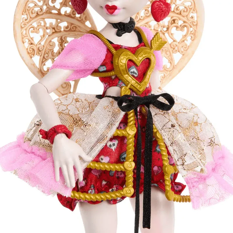 Monster High Cumplespantos Cupid Asteria – Muñeca de fiesta con alas y accesorios románticos
