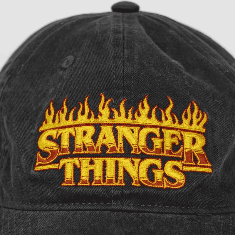 Gorra Stranger Things Adulto con Visera Curva - Oficial