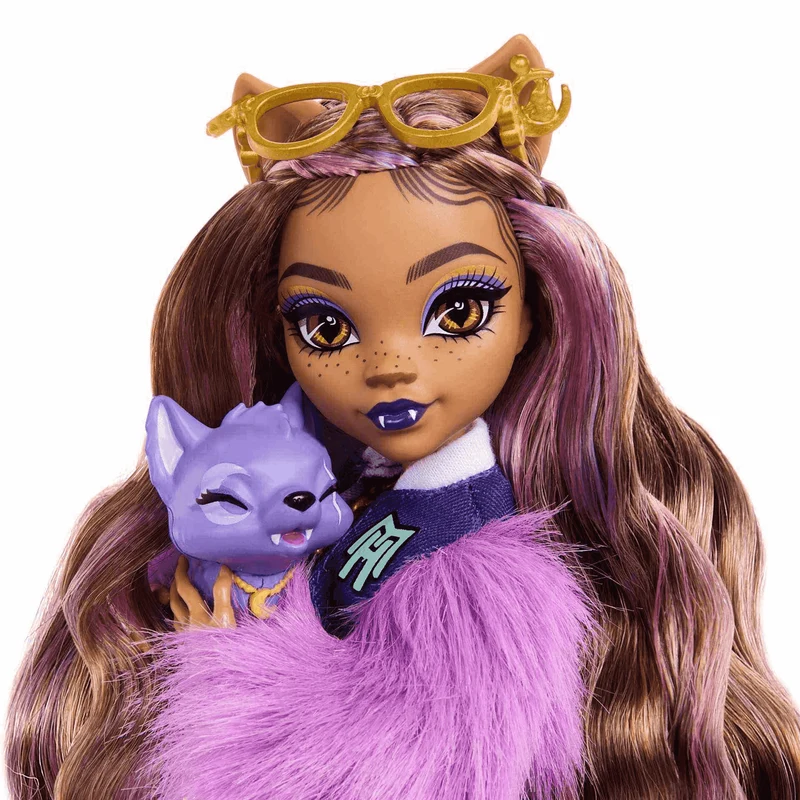 Monster High Muñeca Articulada Clawdeen Wolf Fabulosa con Mascota Crescent y Accesorios