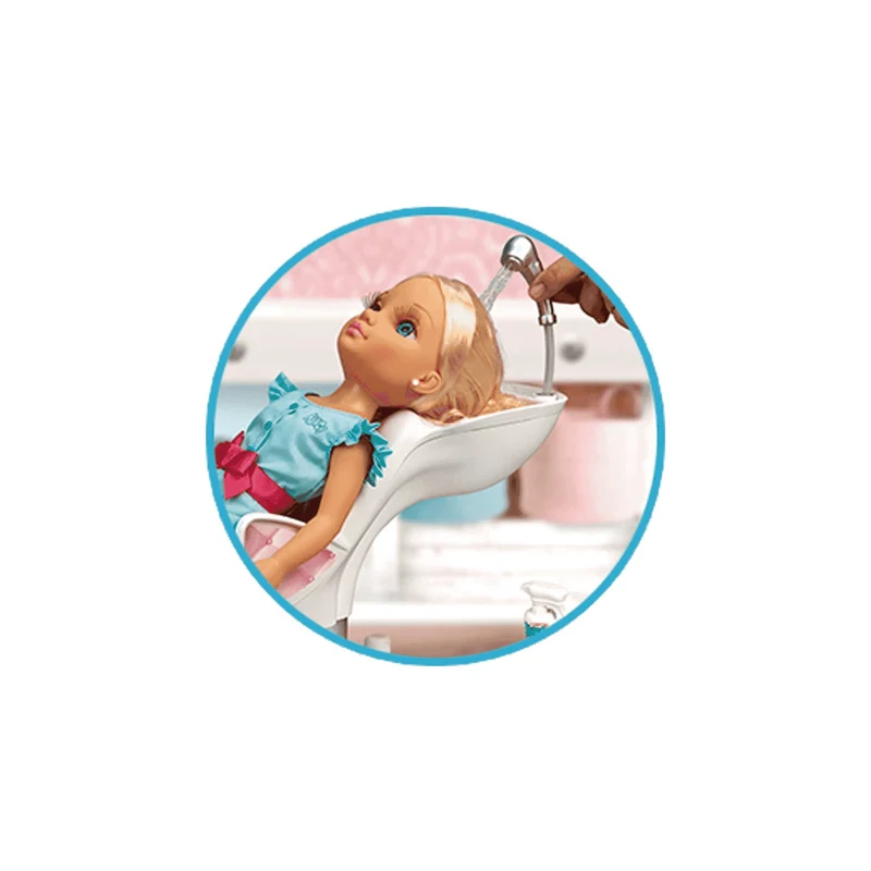Nancy Un Día en la Peluquería