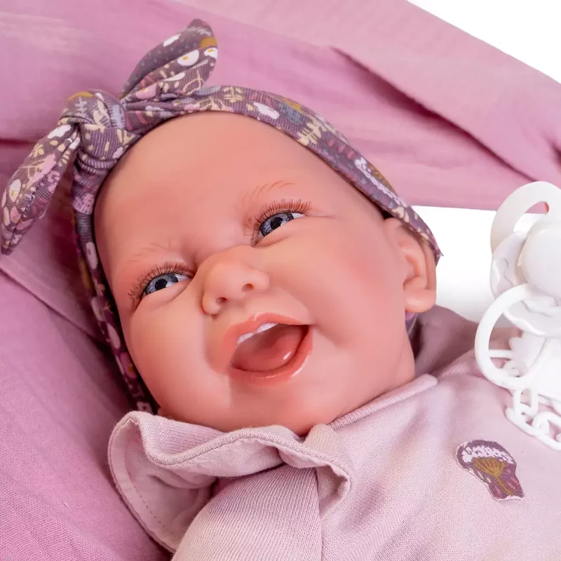 Muñecas Antonio Juan Recién Nacida Carla con Fular Portabebé 42 cm