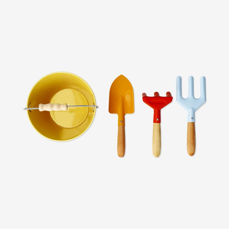 Metal gardening tools in bucket