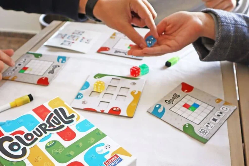 Colorfull - Juego de mesa - FALOMIR - 2-4 jugadores - 8+ años - 10-20 min
