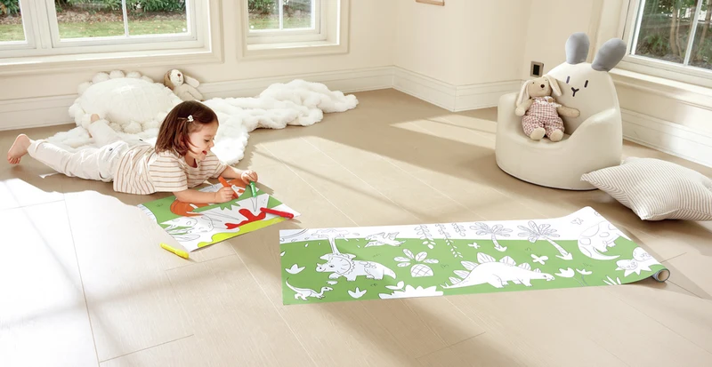Rollo de papel para garabatos de Dinosaurios · Hape