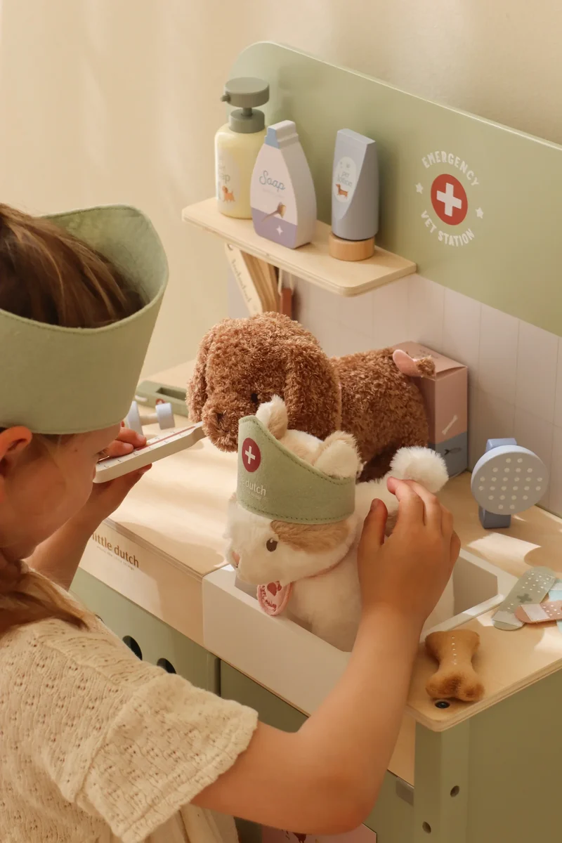 Veterinario FSC · Little Dutch