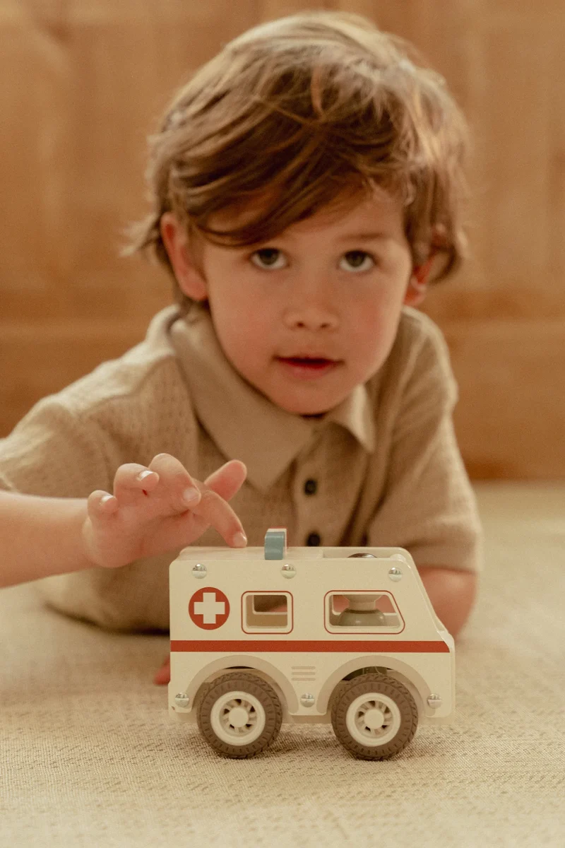 Ambulancia FSC · Little Dutch