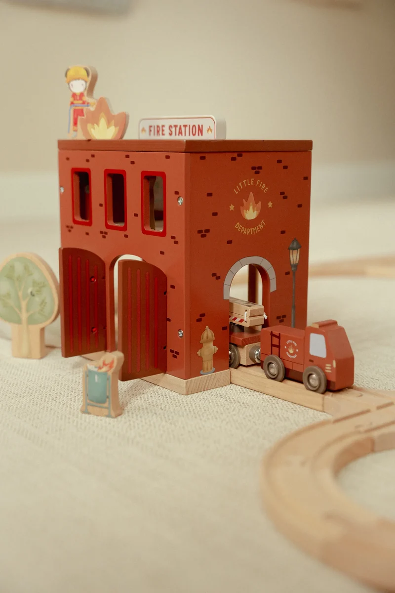 Estación de Bomberos FSC · Little Dutch