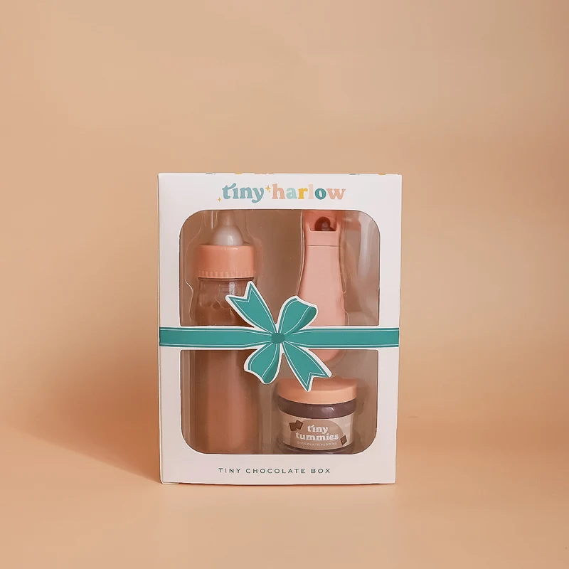 Biberon Mágico y Tiny Potito Chocolate con cuchara para muñecos · Tiny Harlow