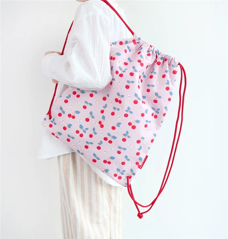 Bolsa Gym (varios modelos) · A Little Lovely Company