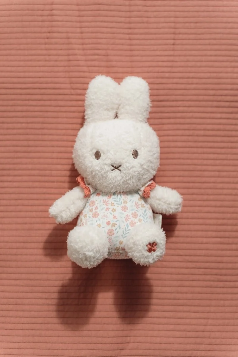 Miffy 20 cm · Lucky Blossom · Little Dutch