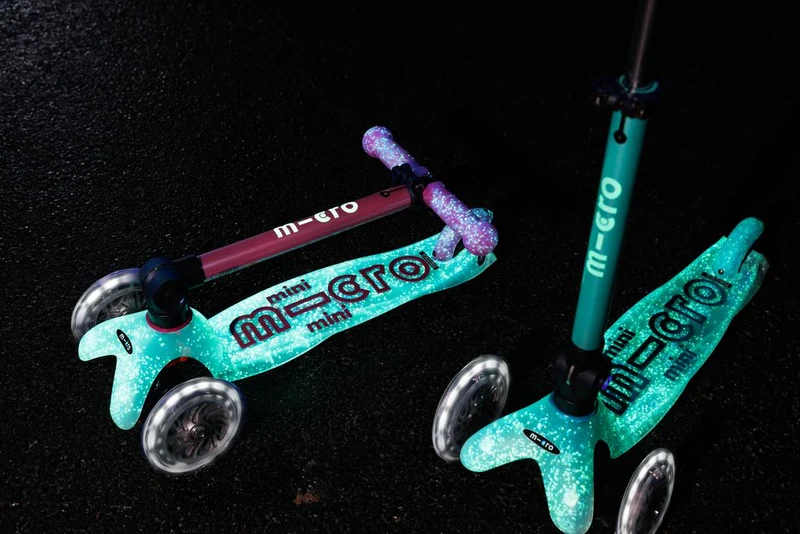 Patinete Mini Deluxe Plegable Orion LED · Azul
