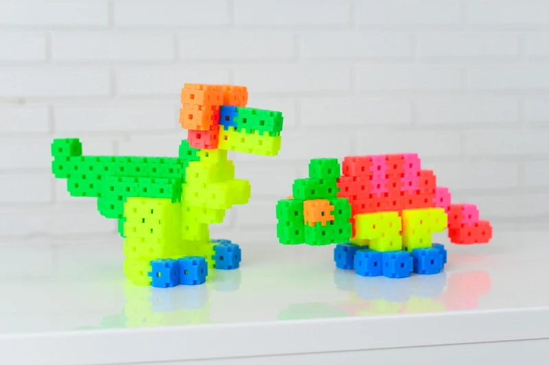 Bloques Meli · Basic Travel Box 500 piezas Neon