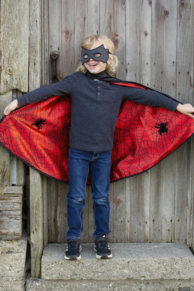 Capa Reversible Spiderman/Batman Great Pretenders 3-4 años