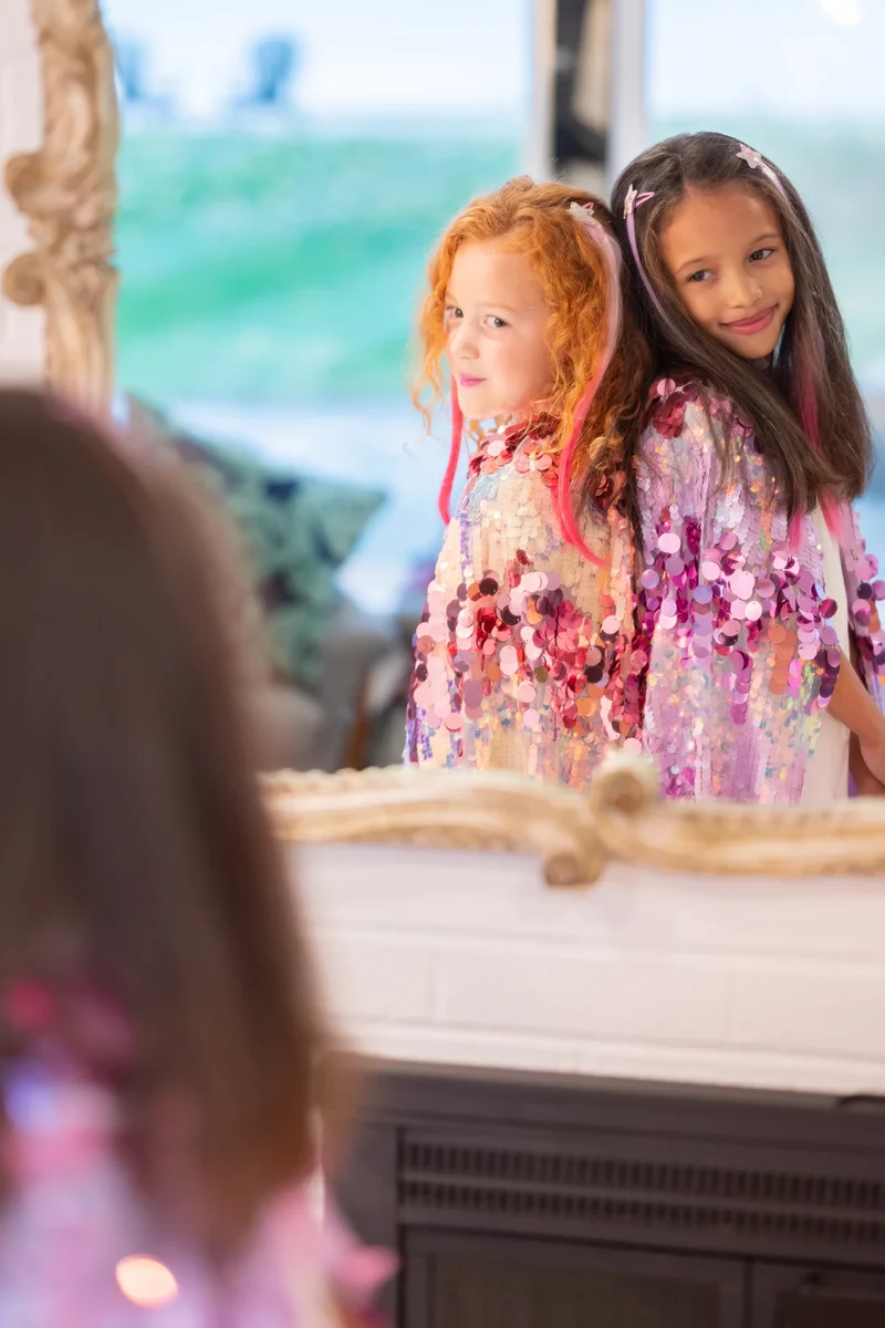 Capa purpura The 5th Avenue · Great Pretenders 4-6 años