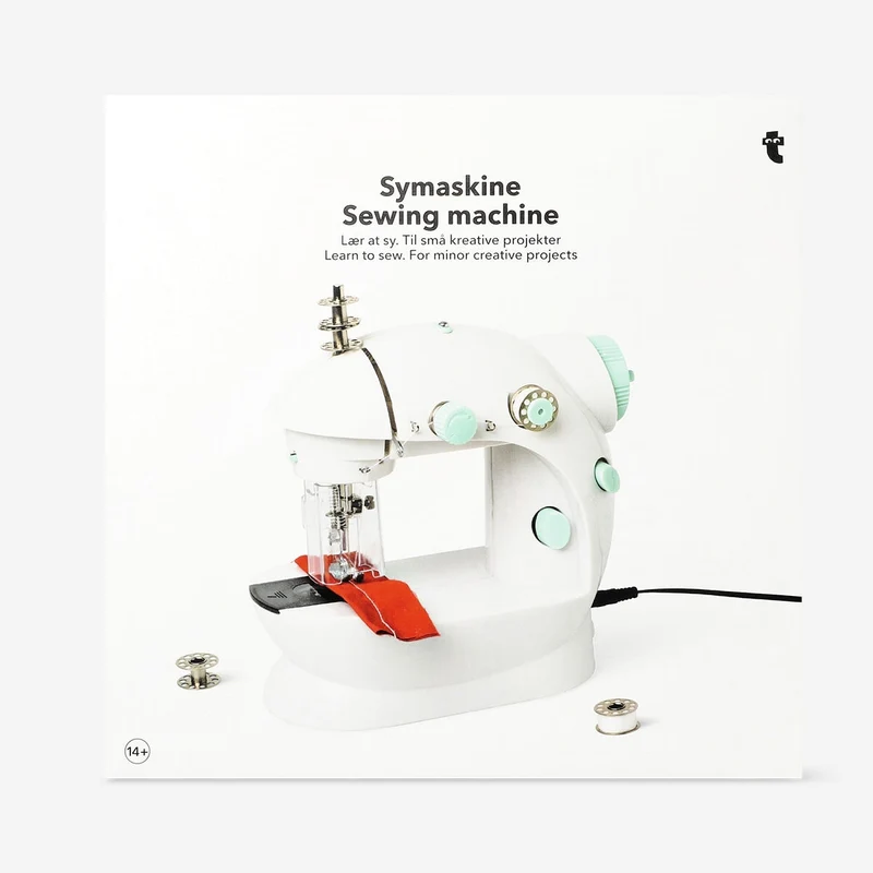 Play sewing machine