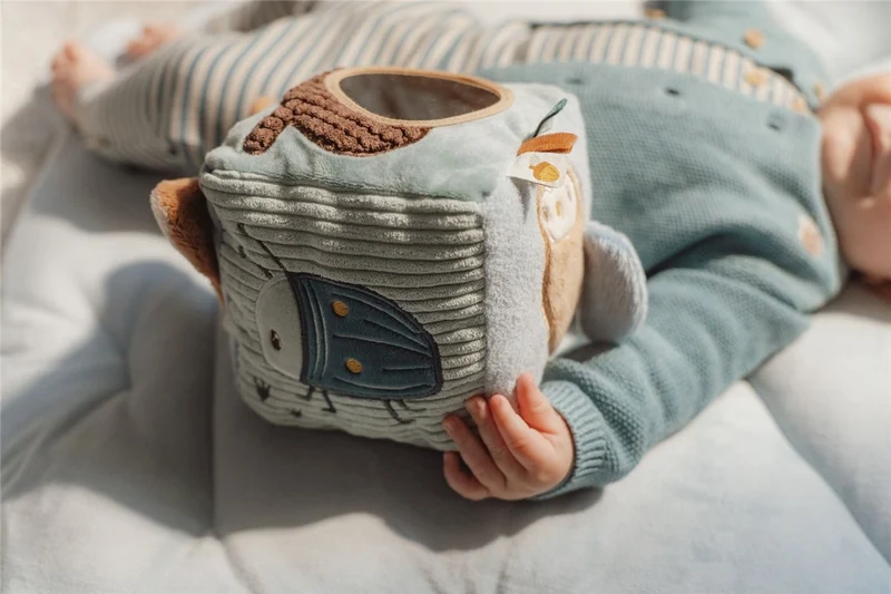 Cubo Blandito de Actividades Forest Friends · Little Dutch