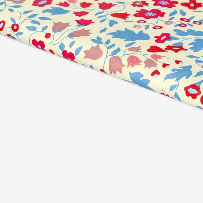 Paper tablecloth. 180x120 cm