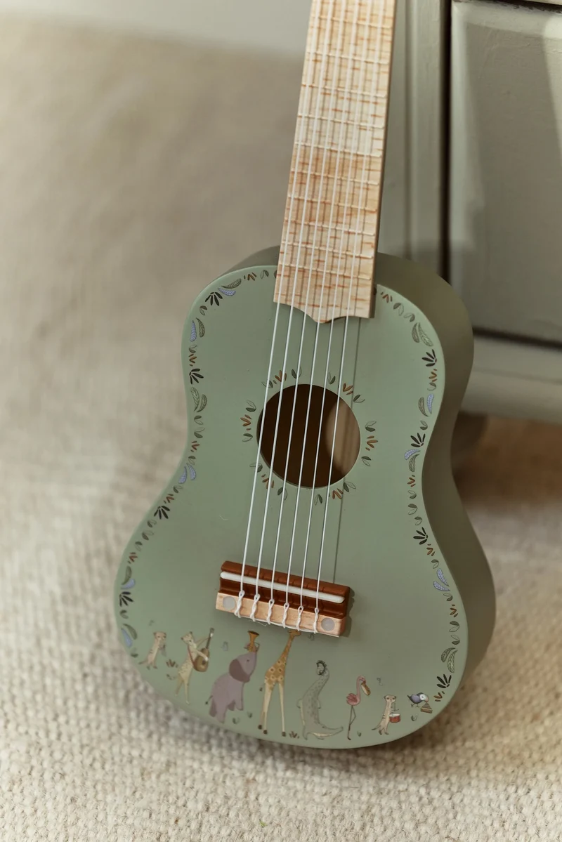 Guitarra de madera verde FSC Safari Friends · Little Dutch