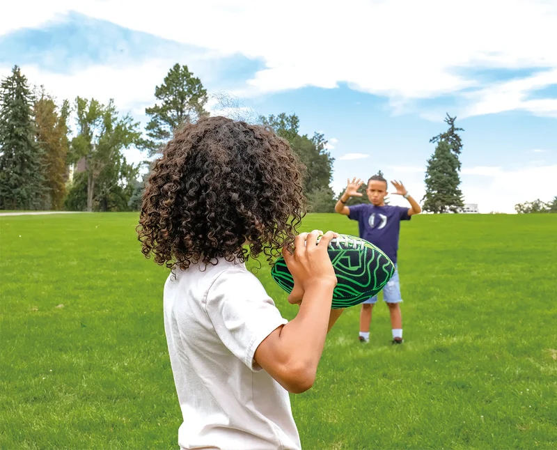 Balón de Fútbol Americano Warrior · DoUPlay