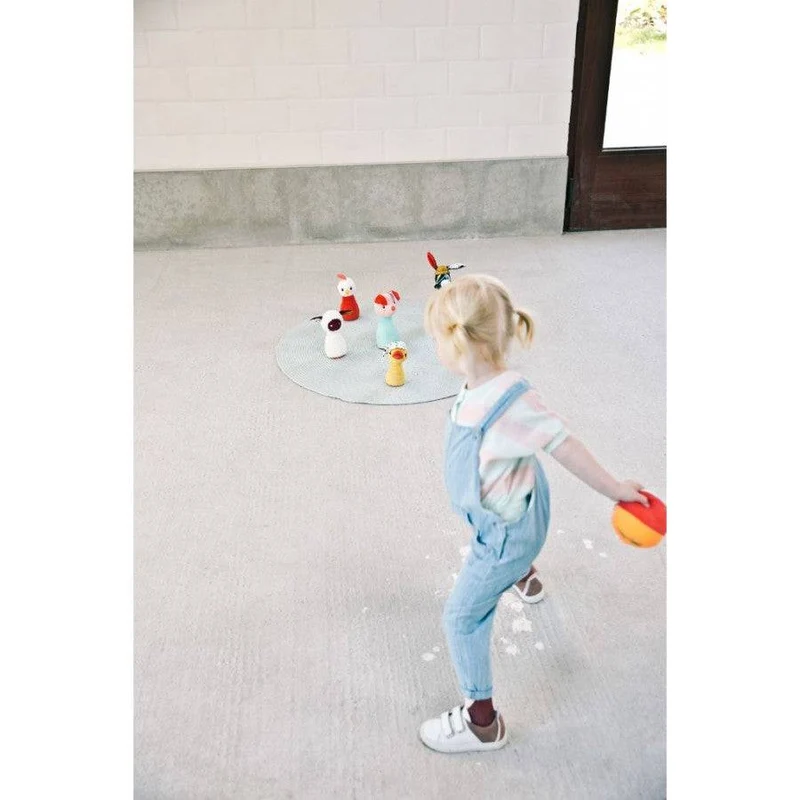 Mi primer juego de bolos inspirado en la granja