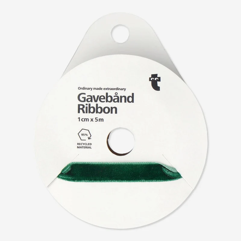 Velvet ribbon
