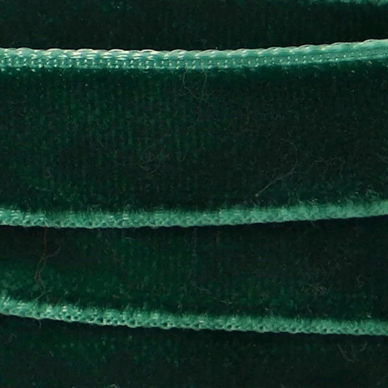 Velvet ribbon