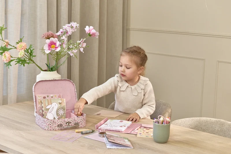 Maleta de creatividad Rosa Fairy Garden · Little Dutch