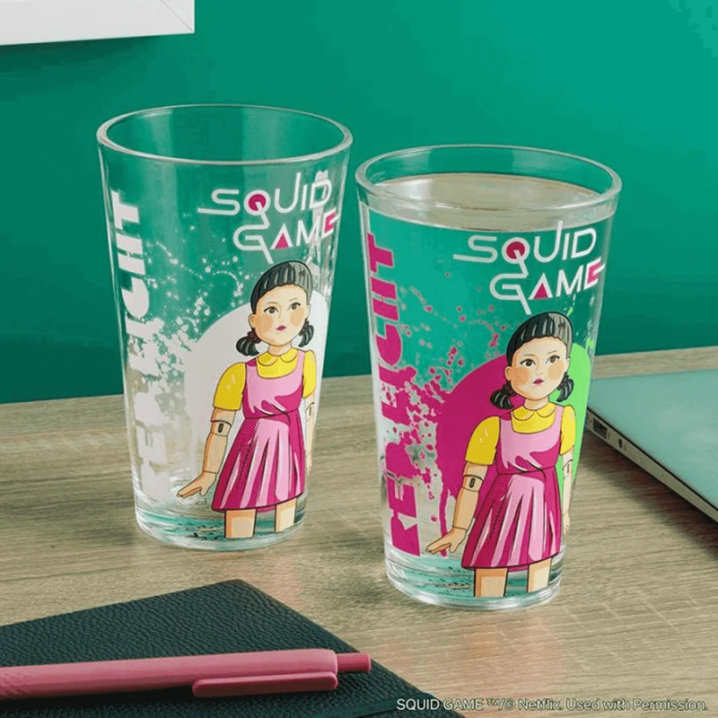 Vaso con Cambio de Color Muñeca Young-hee Squid Game