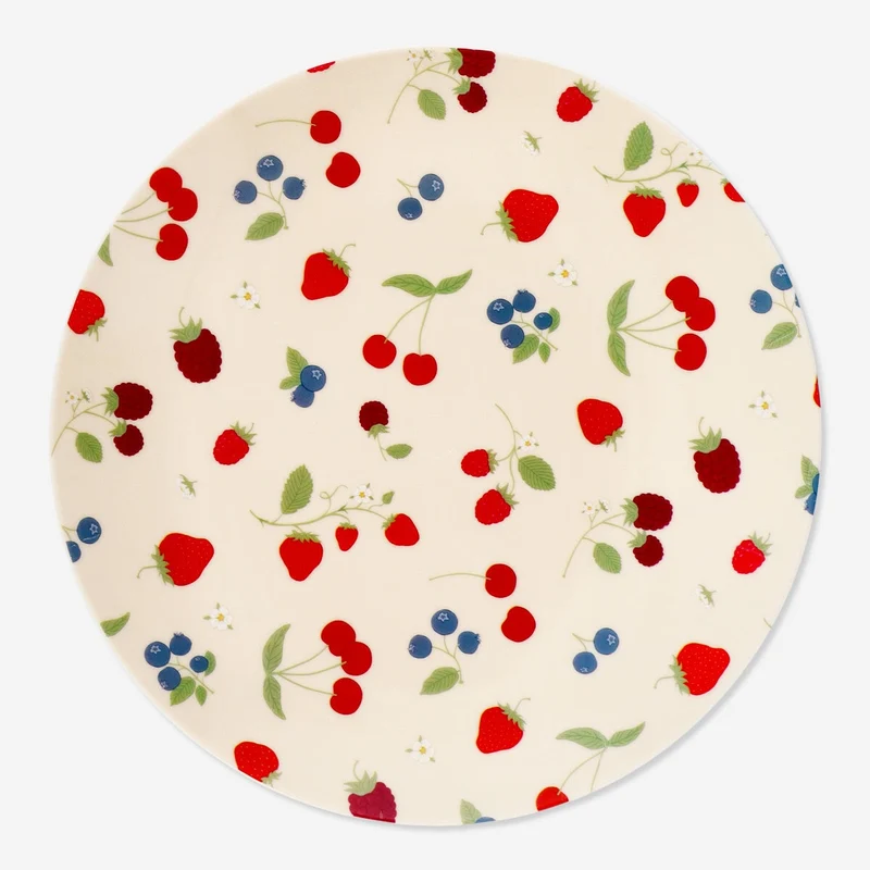 Plastic plates. 4 pcs