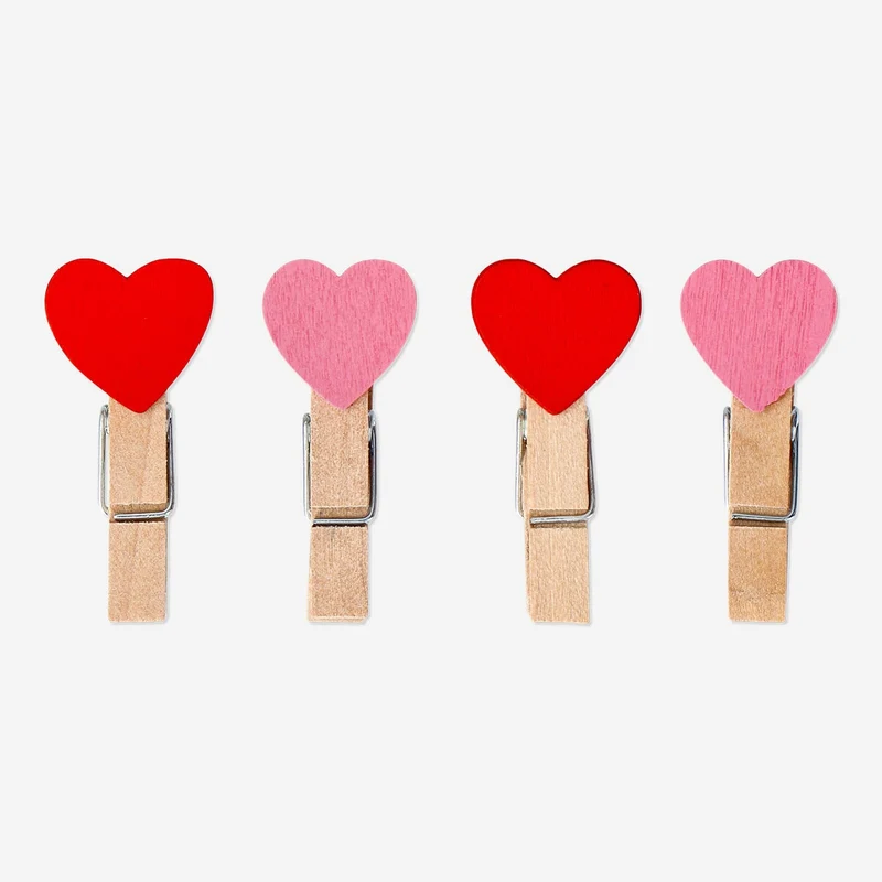 Mini pegs with hearts - 18 pcs
