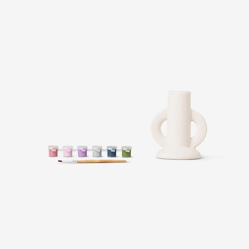 DIY candle holder with paint