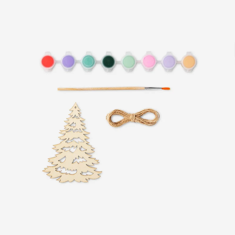 DIY Christmas tree garland