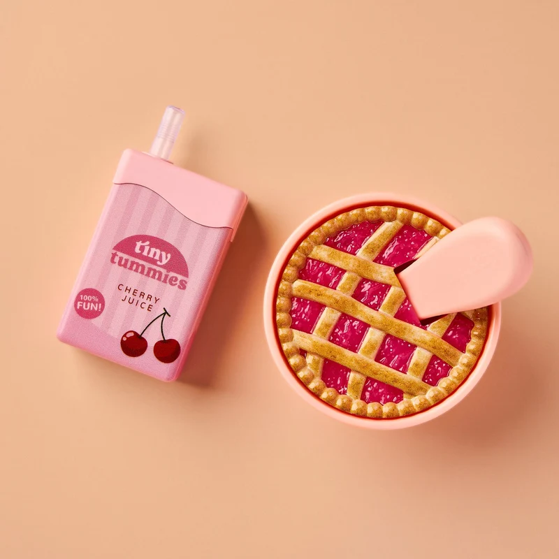 Pack zumo y tarta de cereza · Tiny Harlow