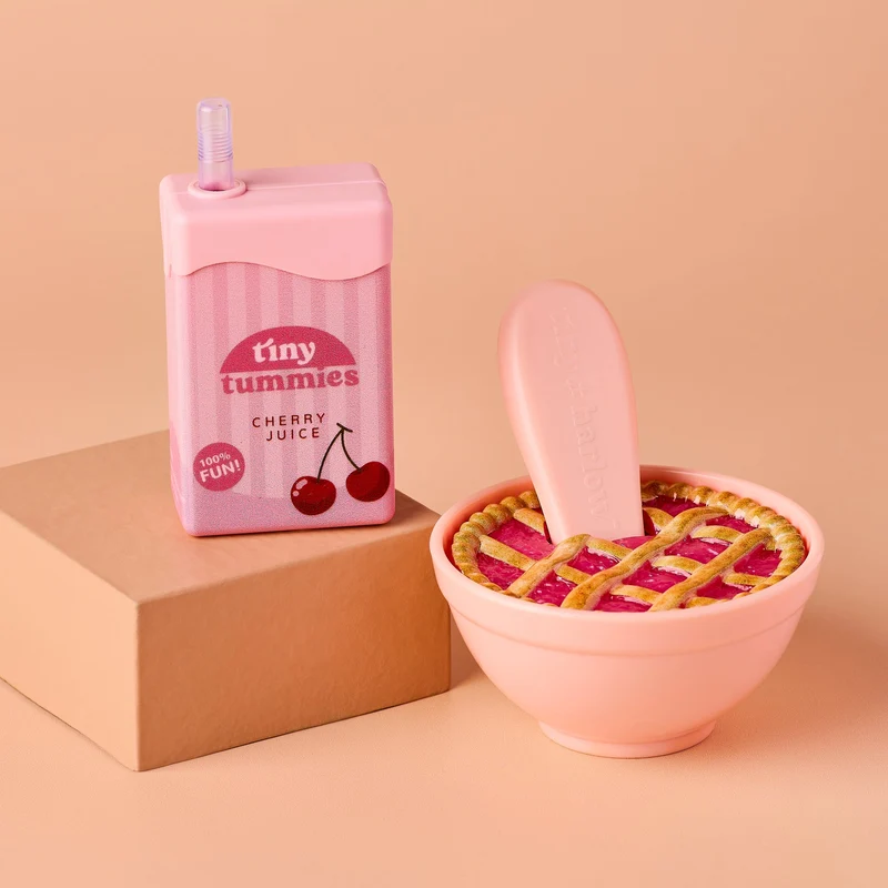 Pack zumo y tarta de cereza · Tiny Harlow