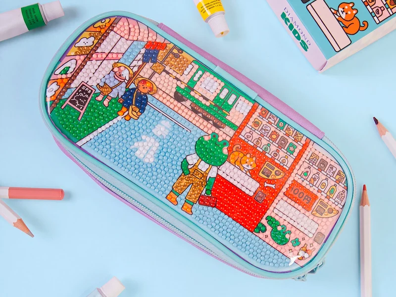 Petit Diamond Kids - Decora tu estuche Day in Tokyo