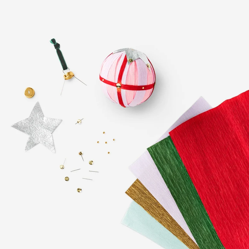 Decorate-your-own baubles