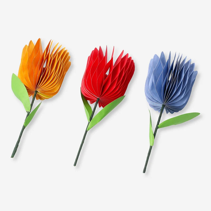 Honeycomb paper flower decorations - 3 pcs