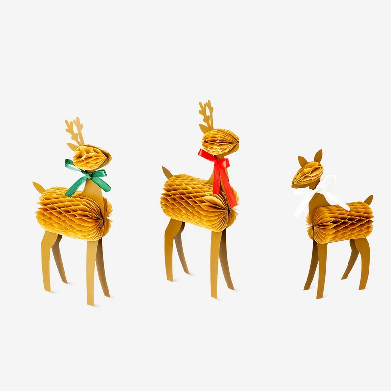 Honeycomb reindeers for table decoration - 3 pcs